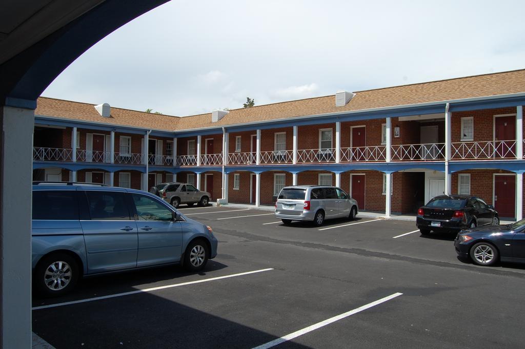 Towne Motel Alexandría Exterior foto